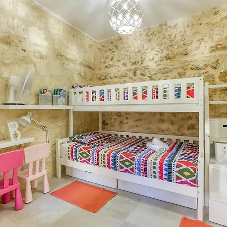 Authentic And Charming Farmhouse With Pool In Gozo Apartamento Zebbug (Gozo)