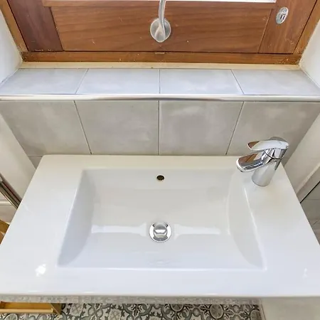 Authentic And Charming Farmhouse With Pool In Gozo Apartamento *